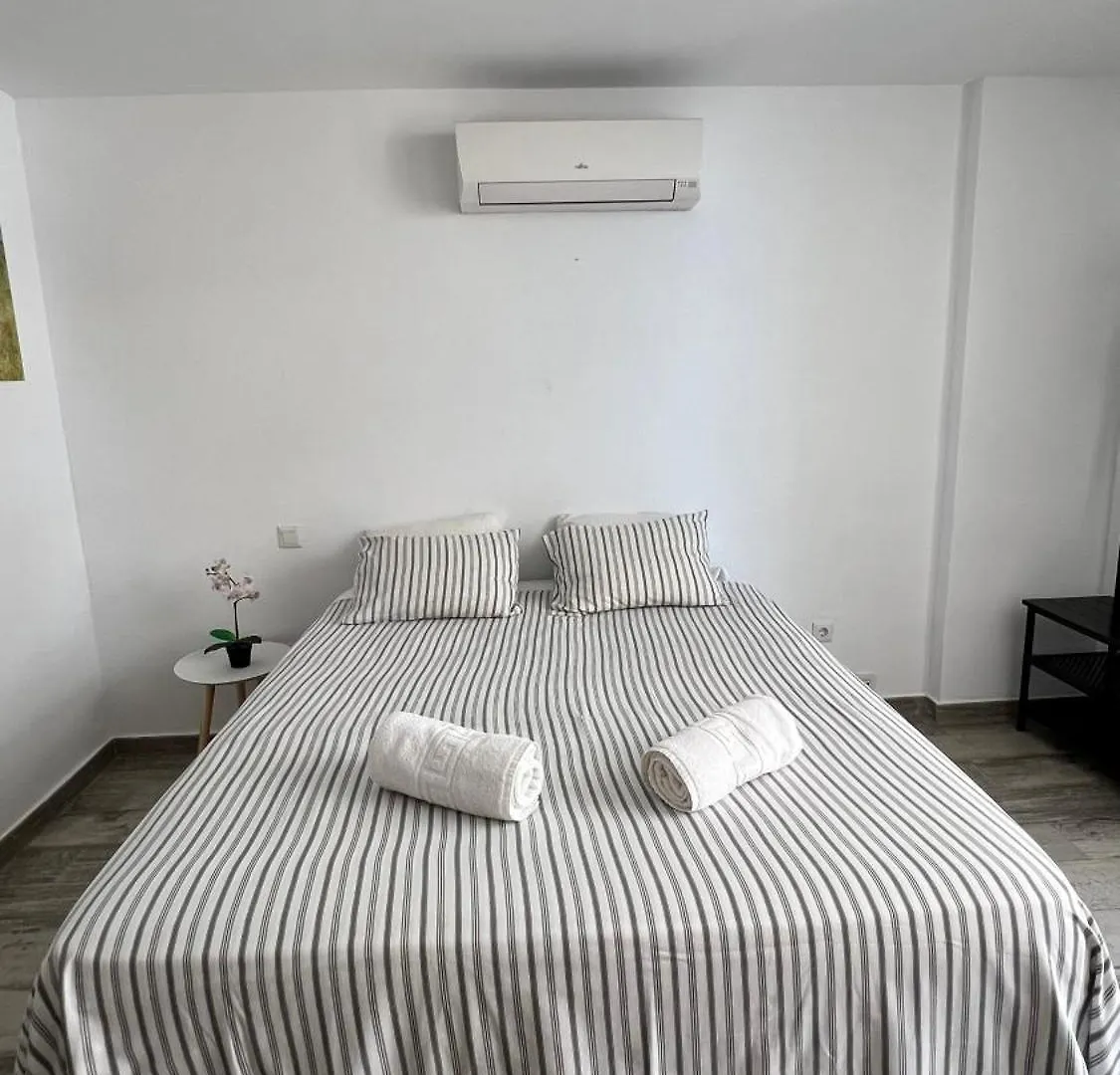Apartamento Vista A La Playa, Cerca Del Centro Con Piscina Benalmádena